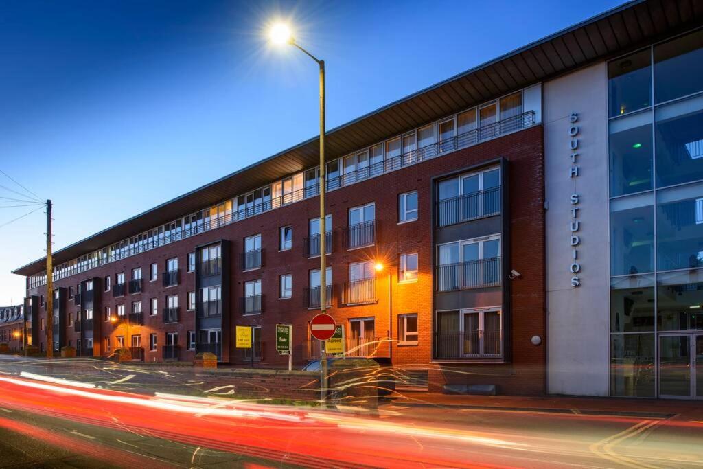 Luxury City Apartment Underground Parking 5* Belfast Ngoại thất bức ảnh
