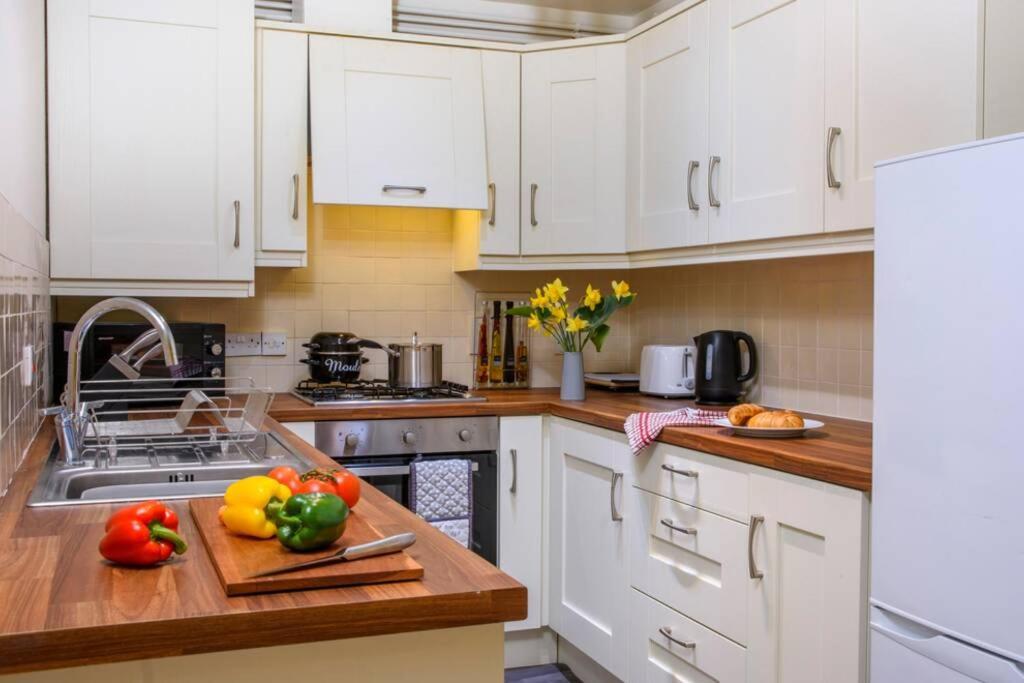 Luxury City Apartment Underground Parking 5* Belfast Ngoại thất bức ảnh
